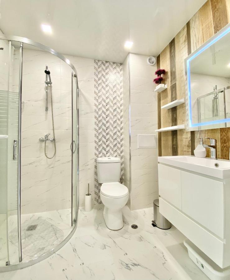 Colourful Apartment For 4 Guests And Free Parking Stara Zagora Luaran gambar