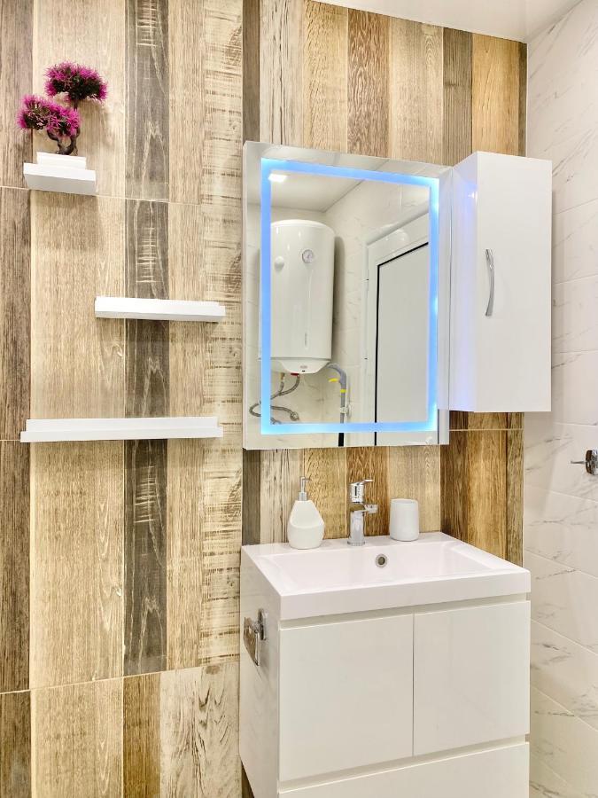 Colourful Apartment For 4 Guests And Free Parking Stara Zagora Luaran gambar