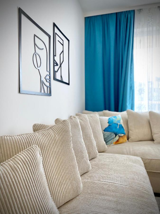 Colourful Apartment For 4 Guests And Free Parking Stara Zagora Luaran gambar